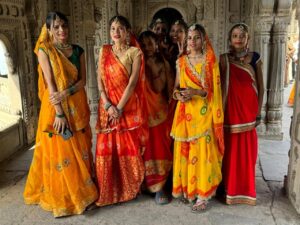 belles femmes en sari